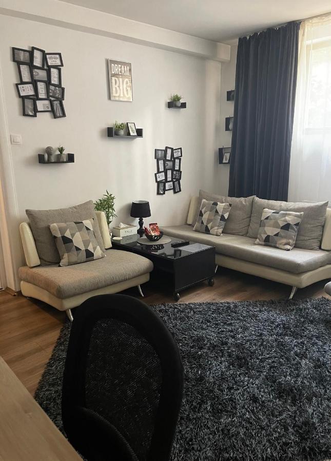 Old City Centre - Unforgettable House Bucureşti Ngoại thất bức ảnh